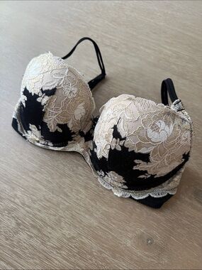 VS Very Sexy Lace Balconette Push Up Bra | 38B